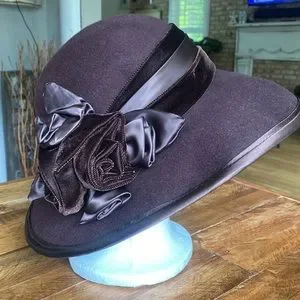 NORDSTROM BROWN MADE IN ITALY RABBIT FUR HAT ONE SIZE Women main image 3